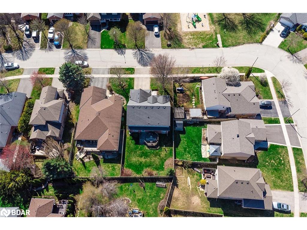 









222


Walsh

Crescent,
Orangeville,




ON
L9W 4Y1

