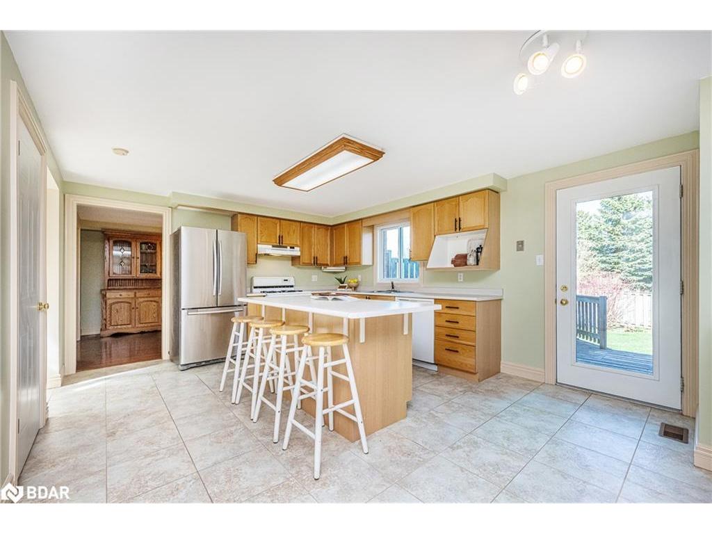 









222


Walsh

Crescent,
Orangeville,




ON
L9W 4Y1

