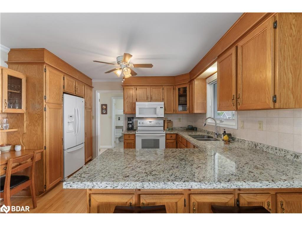 









4051


River

Road,
Ramara,




ON
L3V 6H7

