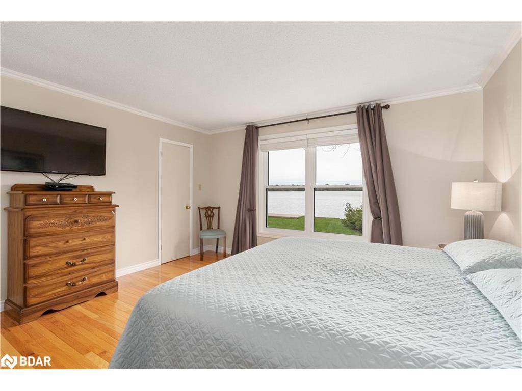 









4051


River

Road,
Ramara,




ON
L3V 6H7

