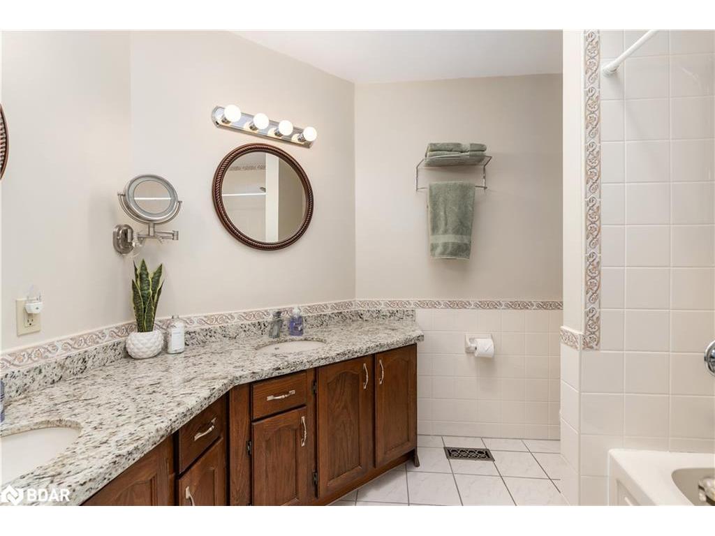 









4051


River

Road,
Ramara,




ON
L3V 6H7

