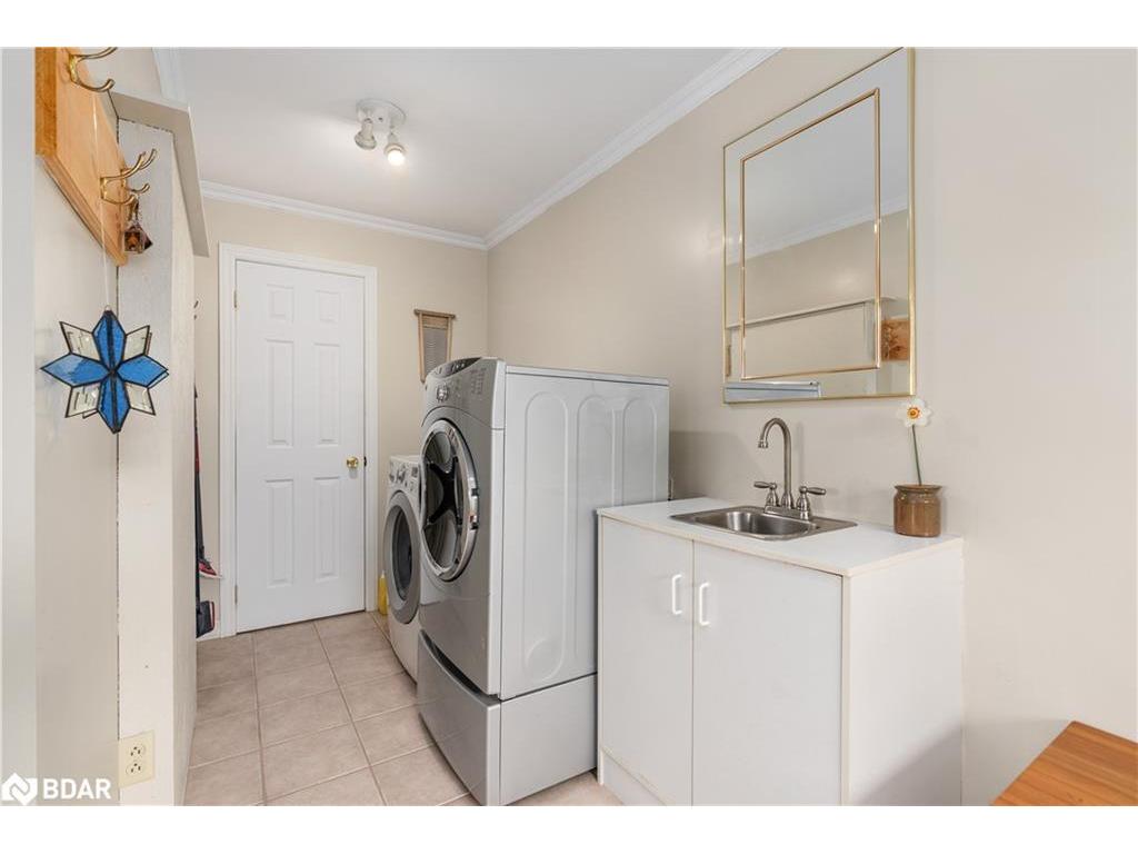 









4051


River

Road,
Ramara,




ON
L3V 6H7

