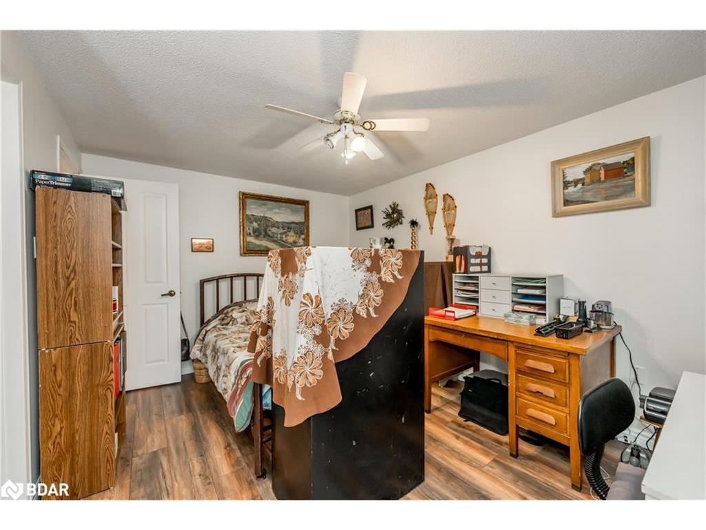 









91


Irwin

Drive,
Barrie,




ON
L4N 7A9

