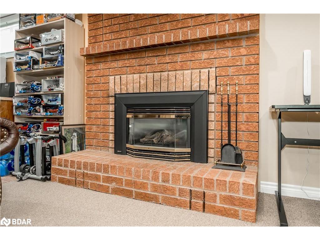 









91


Irwin

Drive,
Barrie,




ON
L4N 7A9

