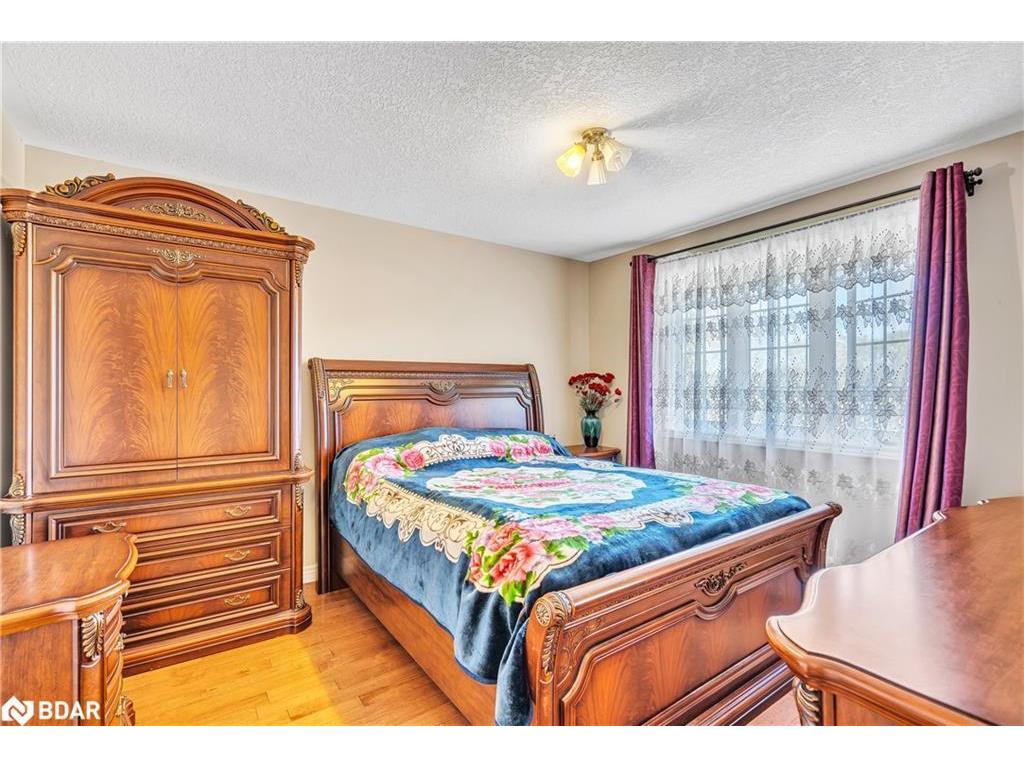 









2449


Old Second

Road North,
Elmvale,




ON
L0L 1P0


