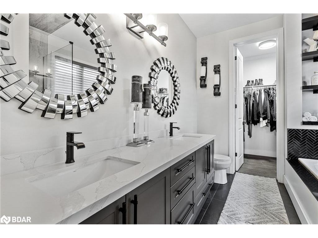









3075


Orion Blvd

Boulevard,
Orillia,




ON
L3V 6H2

