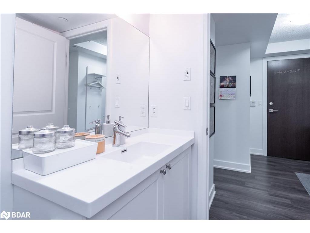 









2


Eva

Road, 2421,
Toronto,




ON
M9C 0A9


