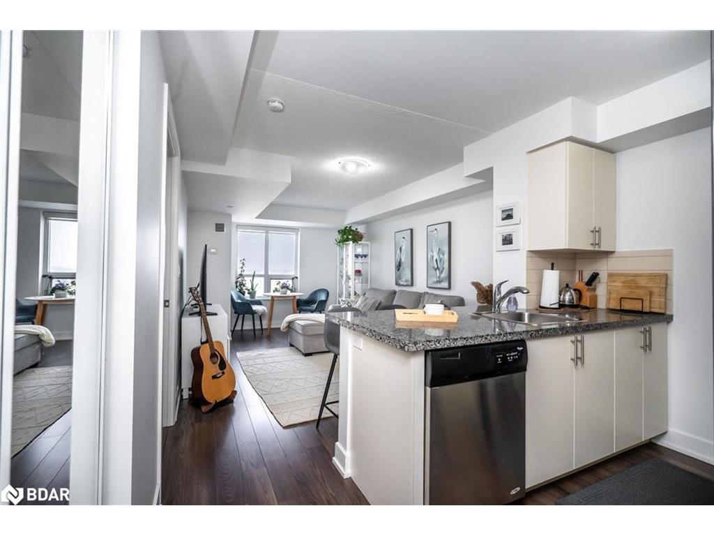 









2


Eva

Road, 2421,
Toronto,




ON
M9C 0A9

