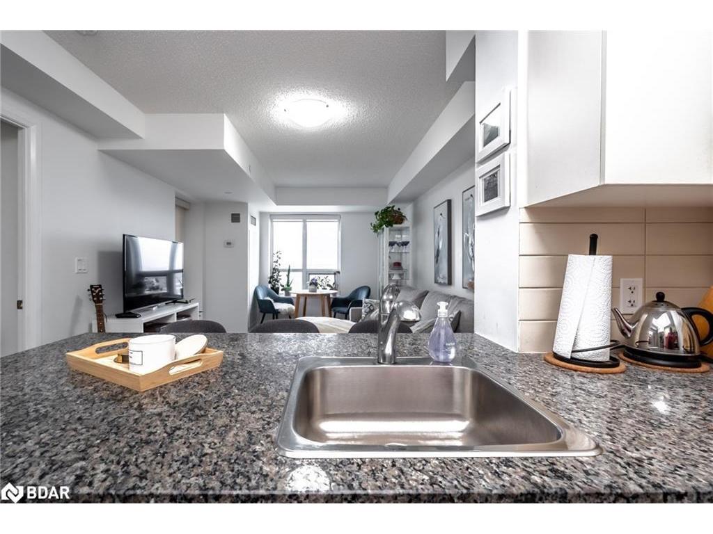 









2


Eva

Road, 2421,
Toronto,




ON
M9C 0A9

