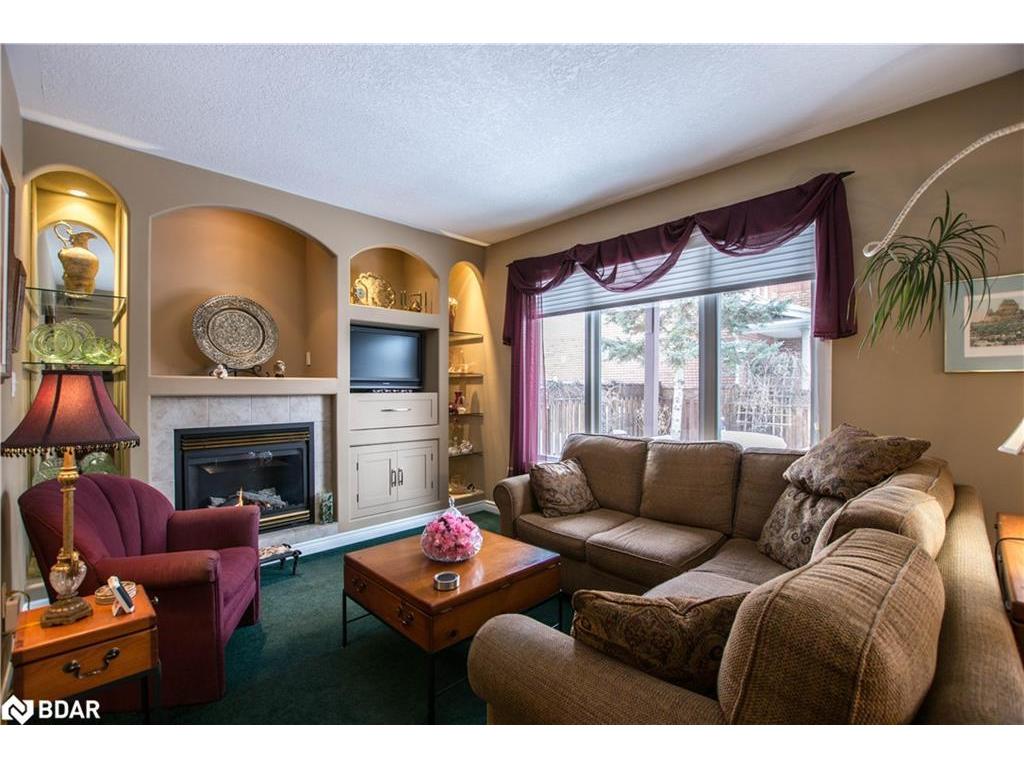 









47


Birkhall

Place,
Barrie,




ON
L4N 0K5

