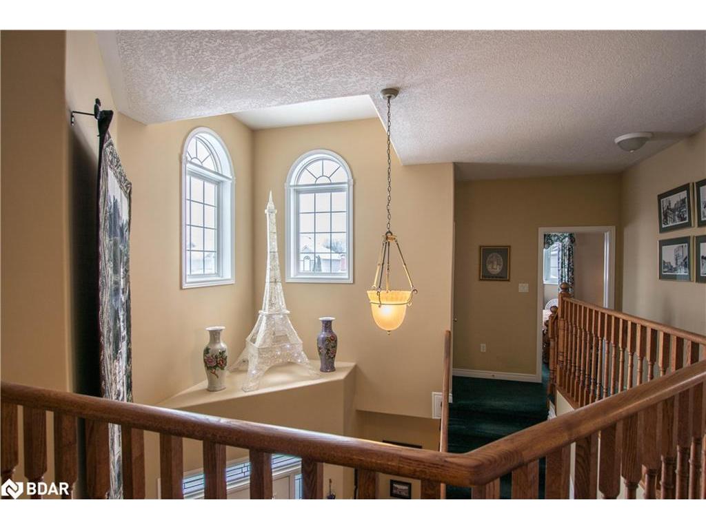 









47


Birkhall

Place,
Barrie,




ON
L4N 0K5

