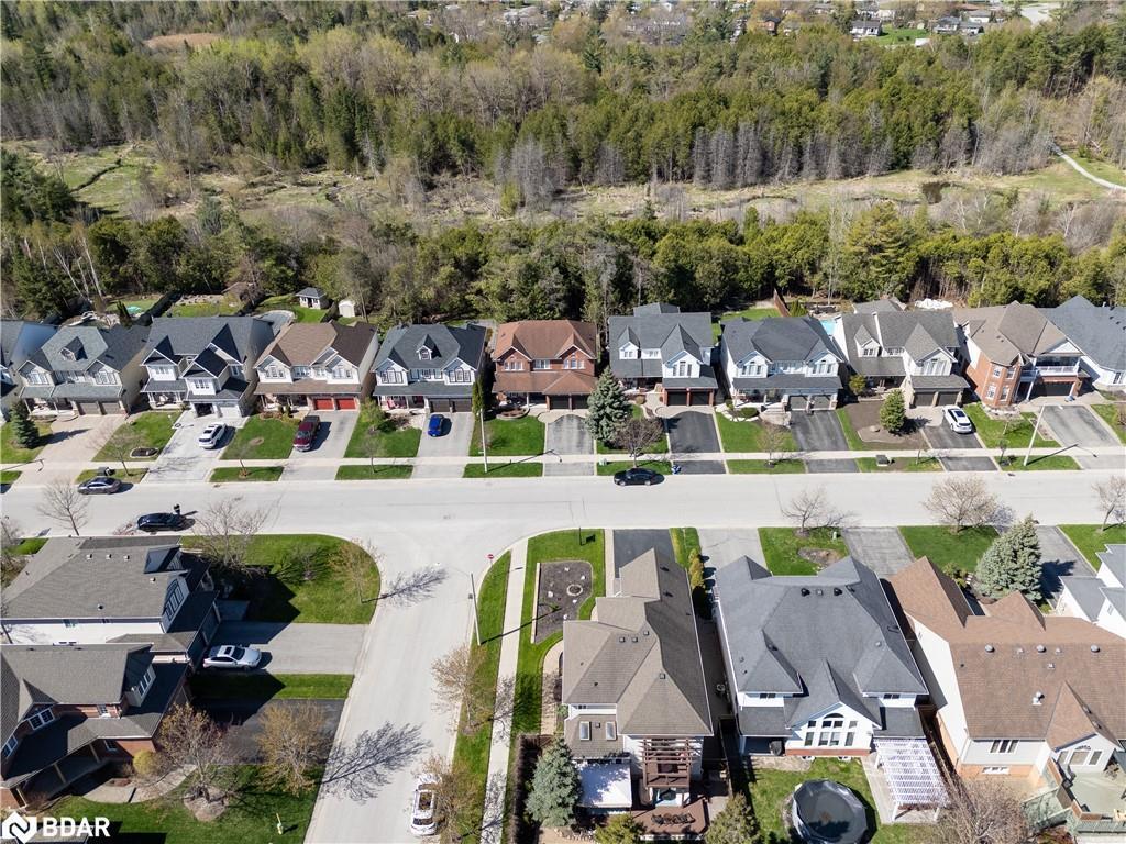 









47


Birkhall

Place,
Barrie,




ON
L4N 0K5

