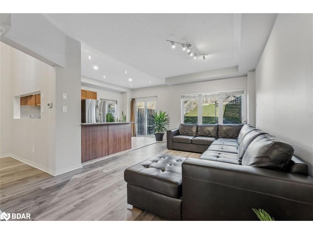 









1268


Cartmer

Way,
Halton,




ON
L9T 6J8

