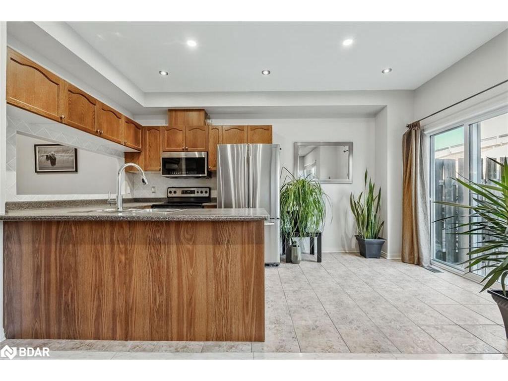 









1268


Cartmer

Way,
Halton,




ON
L9T 6J8

