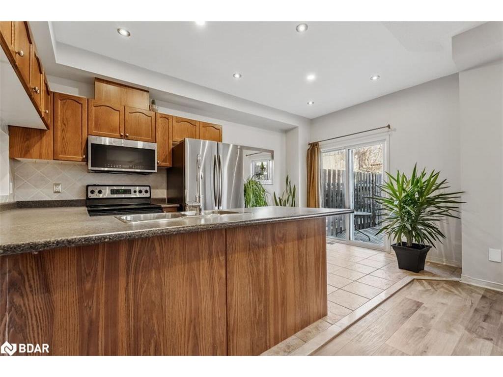 









1268


Cartmer

Way,
Halton,




ON
L9T 6J8

