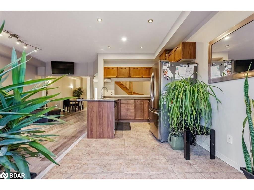 









1268


Cartmer

Way,
Halton,




ON
L9T 6J8


