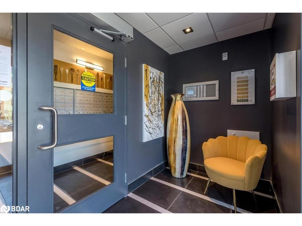 









8


Culinary Lane

Lane, 207,
Barrie,




ON
L9J 0T2

