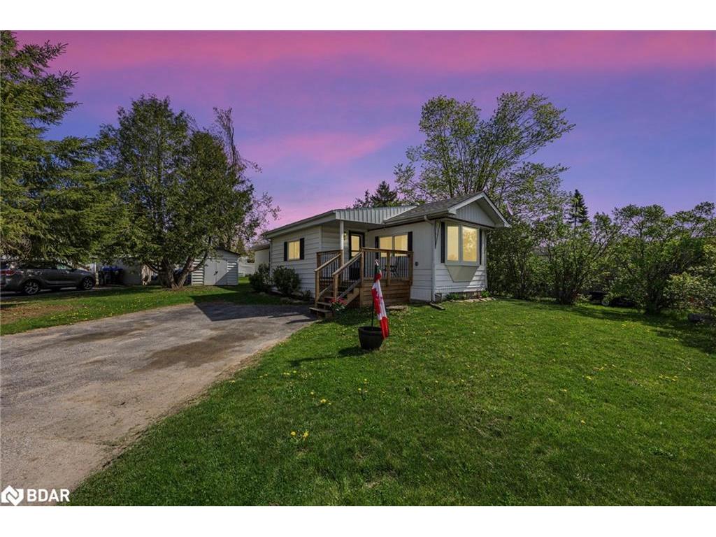 









17


Balantrae

Drive,
Oro-Medonte,




ON
L3V 0P9

