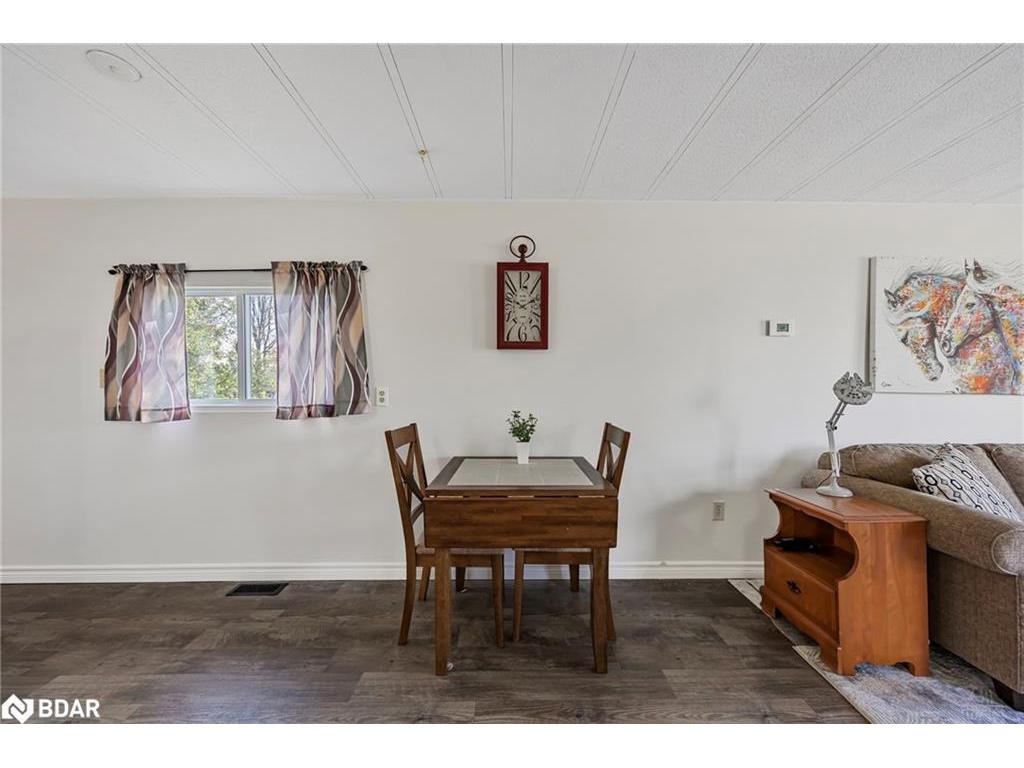 









17


Balantrae

Drive,
Oro-Medonte,




ON
L3V 0P9

