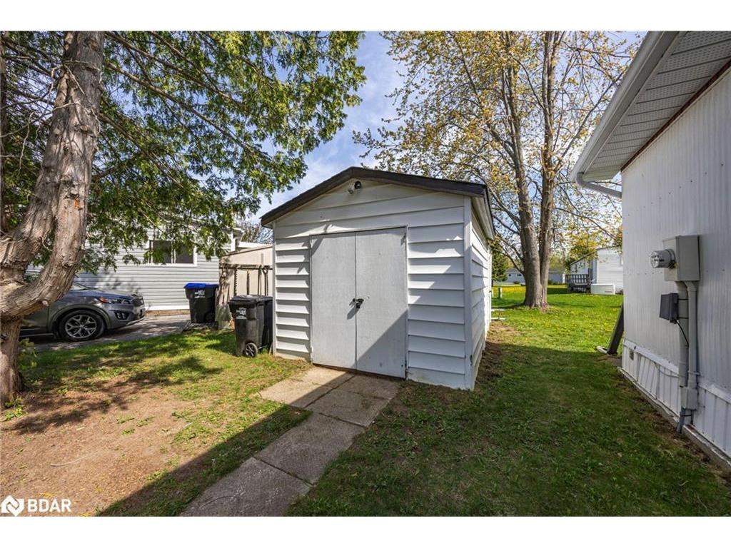 









17


Balantrae

Drive,
Oro-Medonte,




ON
L3V 0P9


