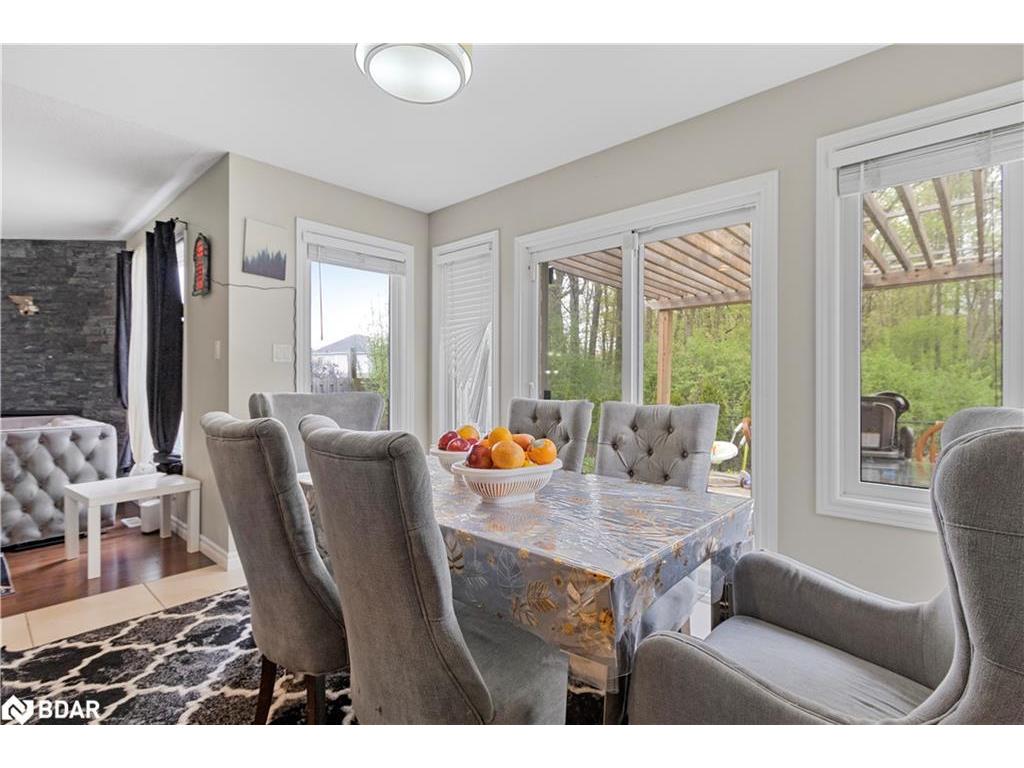 









1162


Smither

Road,
London,




ON
N6G 5R8

