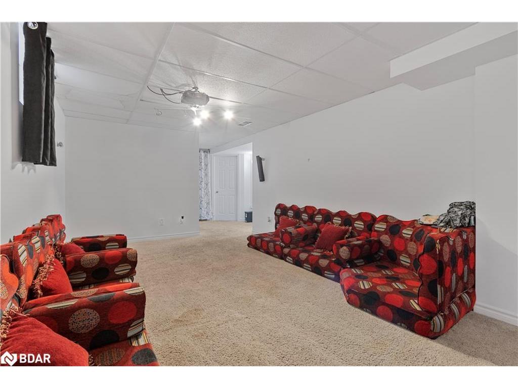 









1162


Smither

Road,
London,




ON
N6G 5R8

