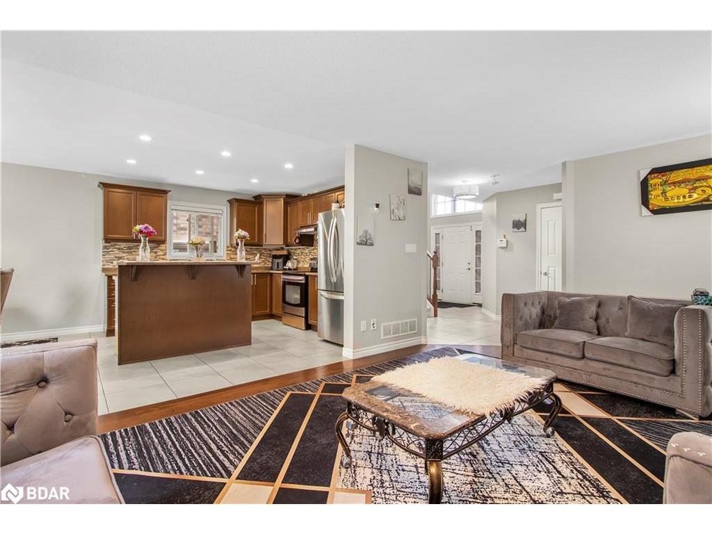 









1162


Smither

Road,
London,




ON
N6G 5R8

