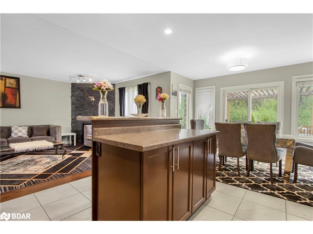 









1162


Smither

Road,
London,




ON
N6G 5R8


