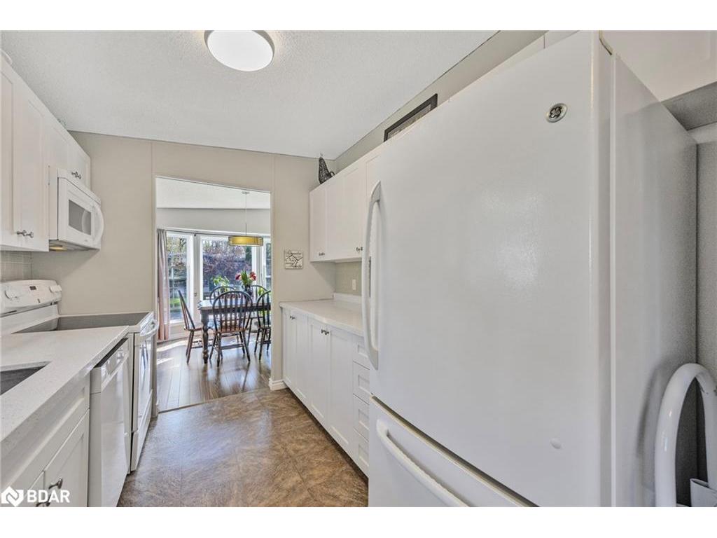 









37


Jane

Street,
Oro-Medonte,




ON
L3V 0P9

