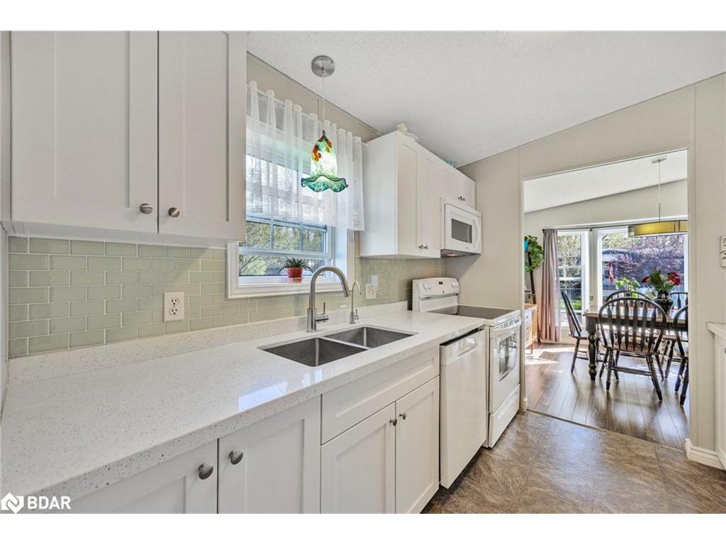 









37


Jane

Street,
Oro-Medonte,




ON
L3V 0P9

