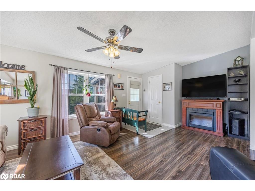 









37


Jane

Street,
Oro-Medonte,




ON
L3V 0P9

