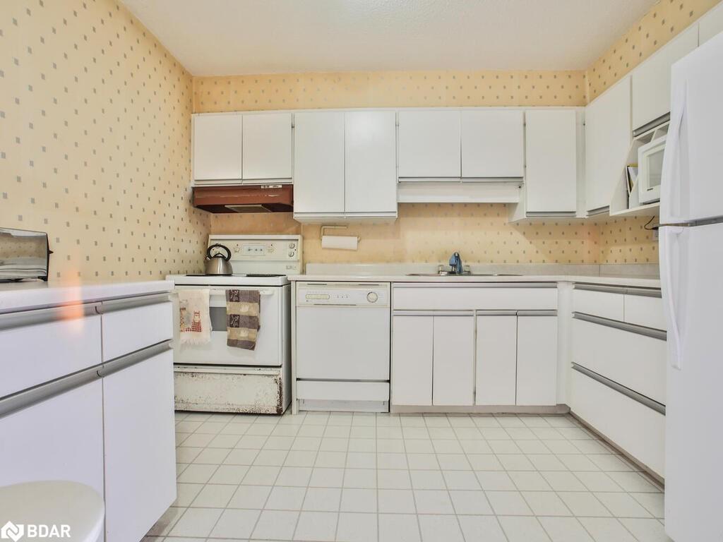 









288


Mill

Road, F19,
Toronto,




ON
M9C 4X7

