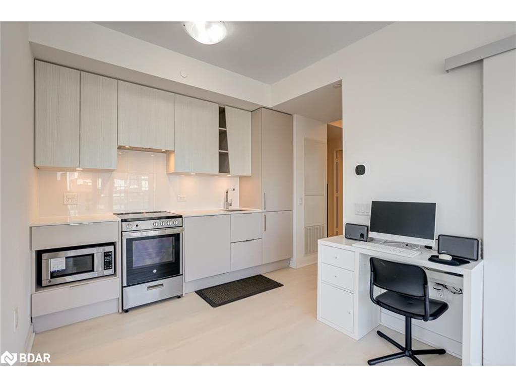 









3900


Confederation

Parkway, 4710,
Mississauga,




ON
L5B 0M3

