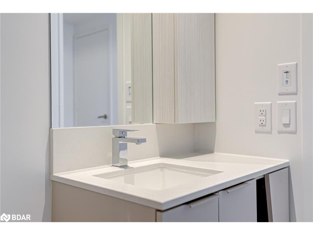 









3900


Confederation

Parkway, 4710,
Mississauga,




ON
L5B 0M3

