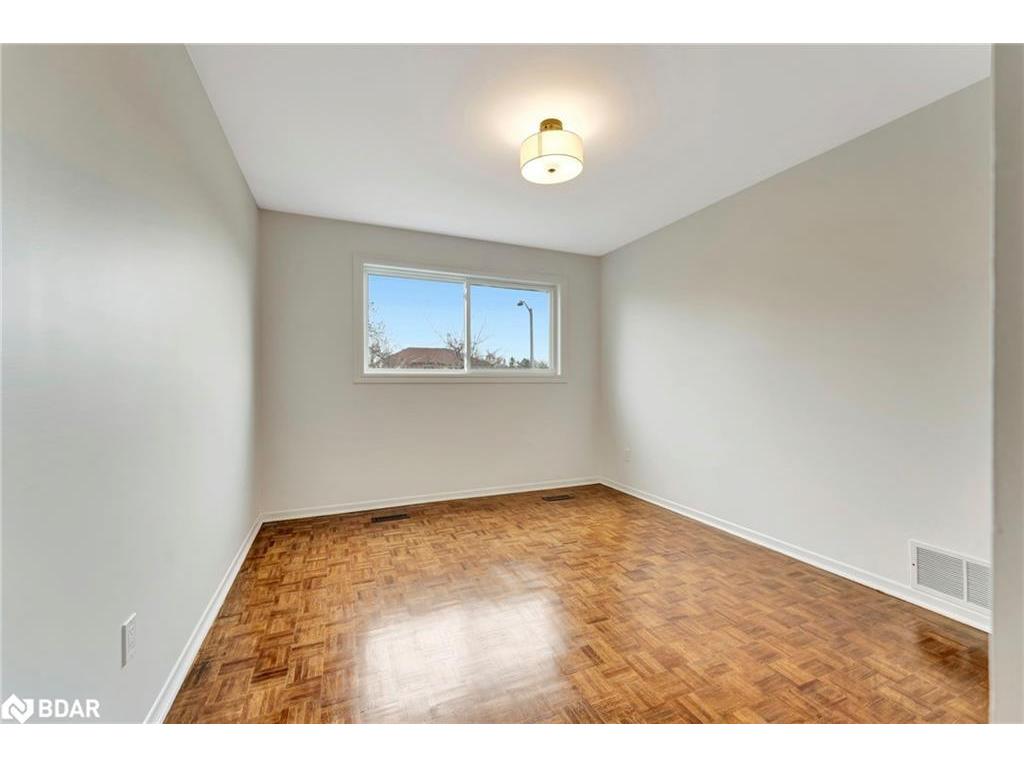 









780


Woodward

Avenue,
Milton,




ON
L9T 3T9

