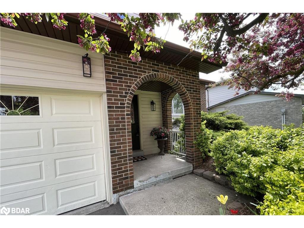 









780


Woodward

Avenue,
Milton,




ON
L9T 3T9

