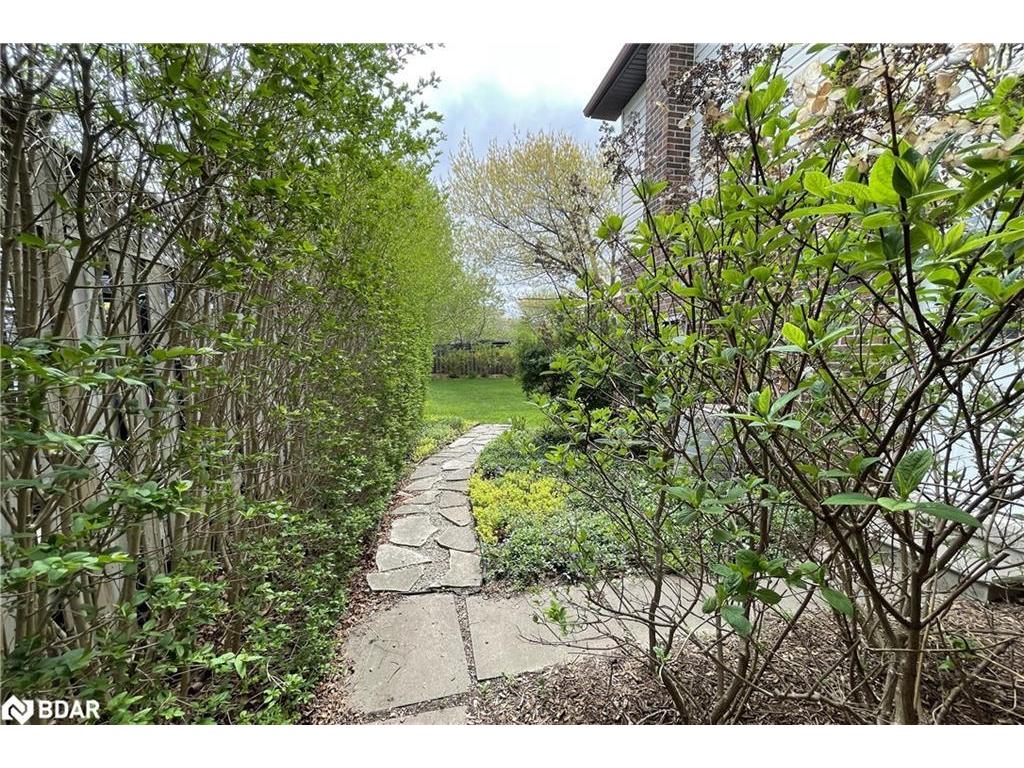 









780


Woodward

Avenue,
Milton,




ON
L9T 3T9


