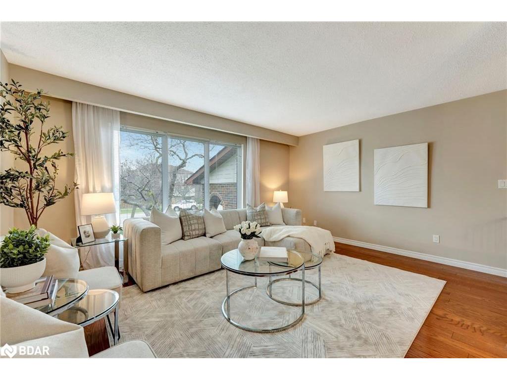 









780


Woodward

Avenue,
Milton,




ON
L9T 3T9

