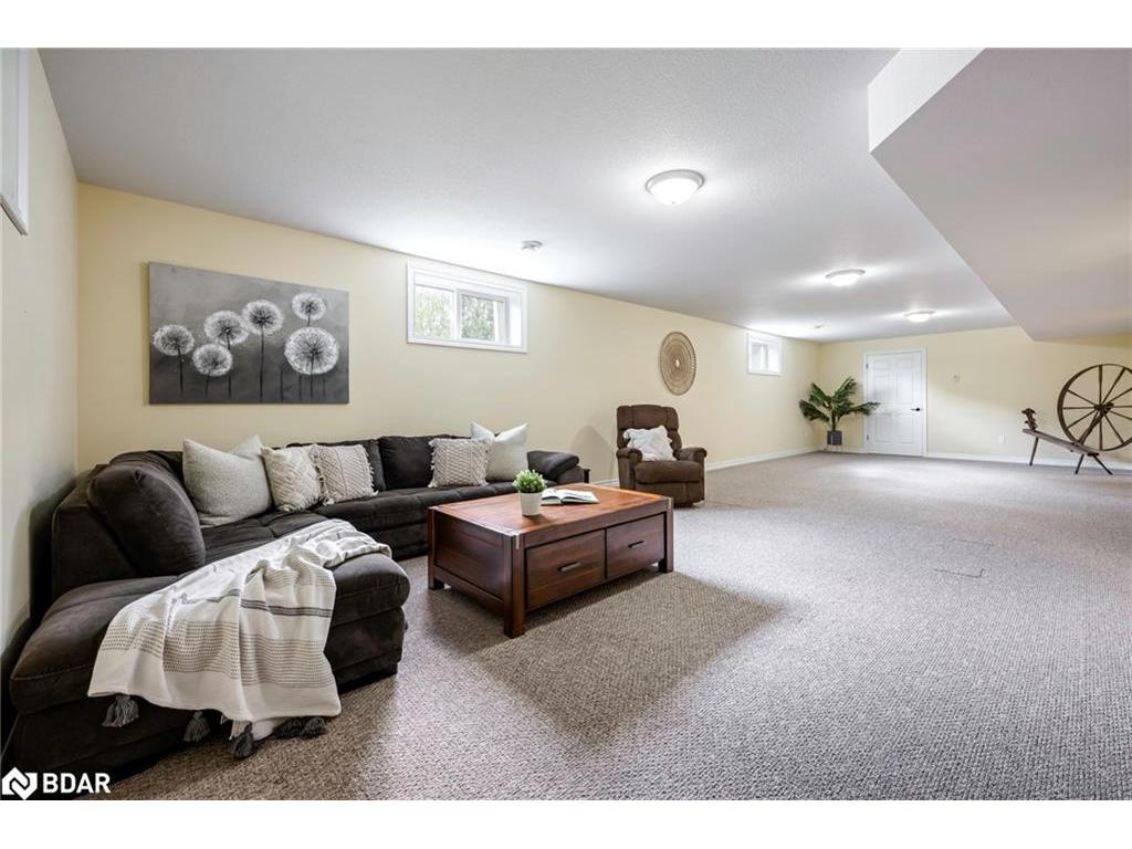 









401


Birmingham

Street East, C6,
Mount Forest,




ON
N0G 2L2

