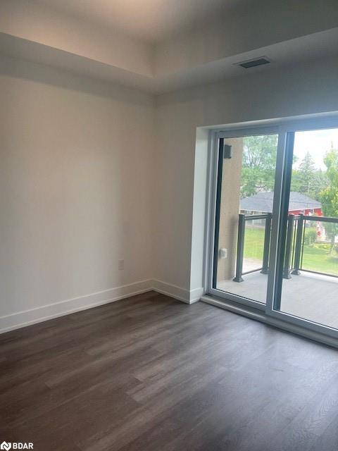 









19B


West

Street, 207,
Fenelon Falls,




ON
K0M 1N0

