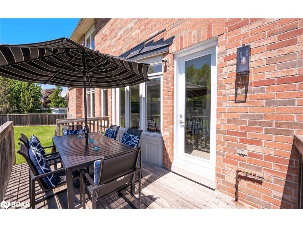 









6


Xavier

Court,
Brampton,




ON
L6Y 5S1

