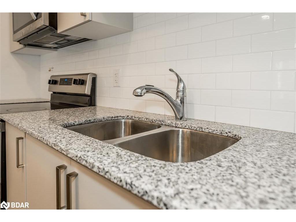 









1


Chef

Lane, 207,
Barrie,




ON
L9J 0T1

