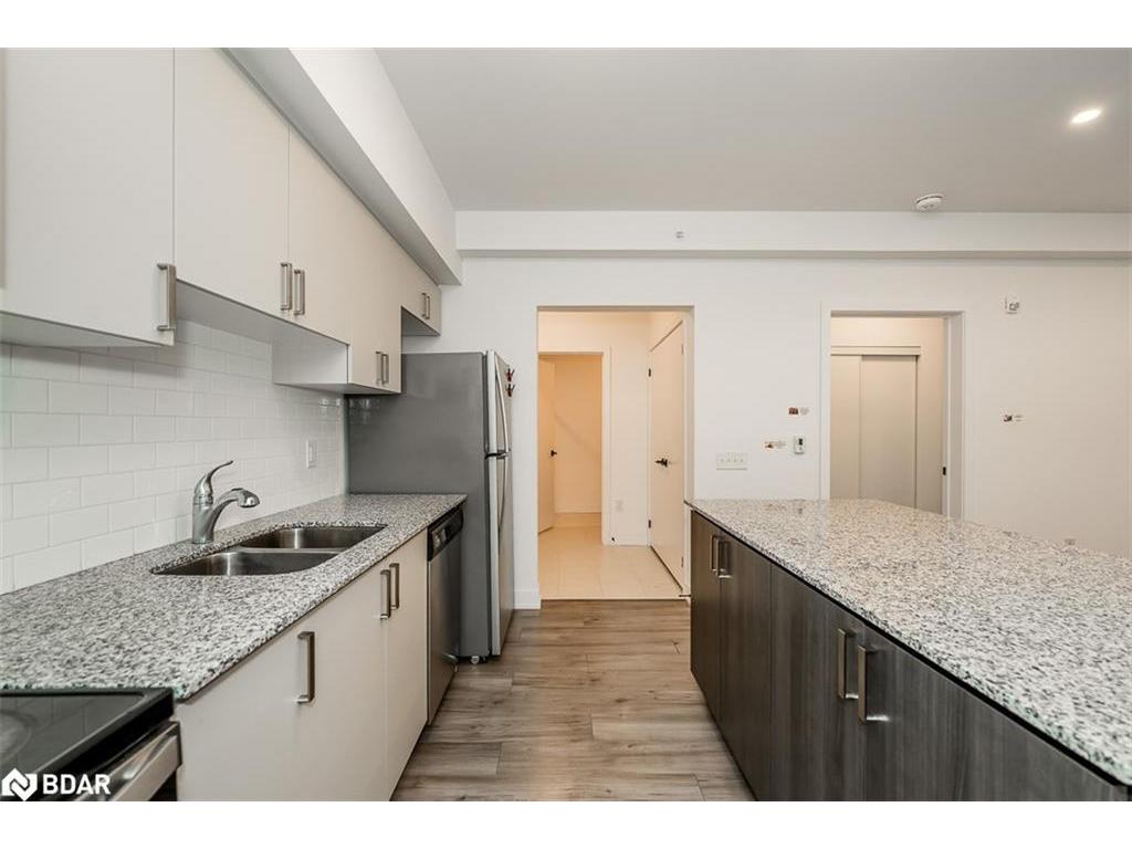 









1


Chef

Lane, 207,
Barrie,




ON
L9J 0T1

