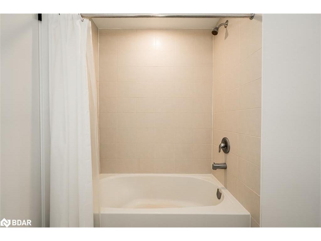 









1


Chef

Lane, 207,
Barrie,




ON
L9J 0T1

