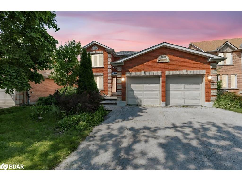 









32


Falling Brook

Drive,
Barrie,




ON
L4N 7E9

