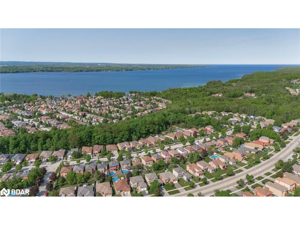 









32


Falling Brook

Drive,
Barrie,




ON
L4N 7E9

