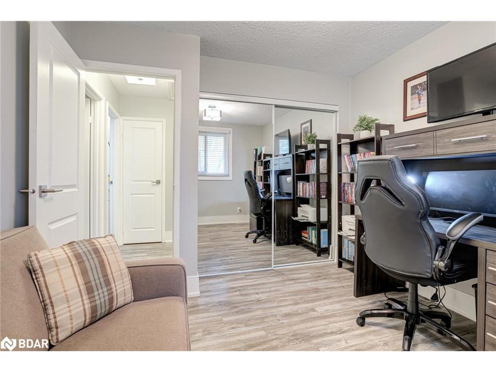 









135


Chalmers

Street, 21,
Cambridge,




ON
N1R 6M2

