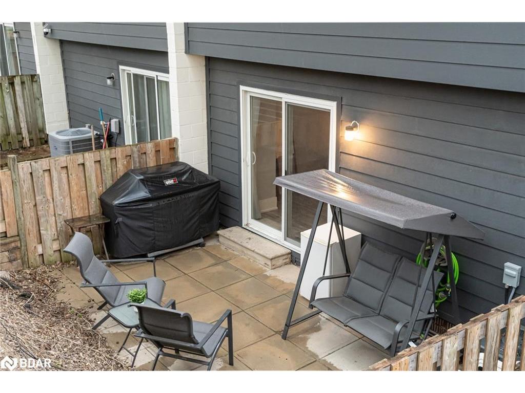 









135


Chalmers

Street, 21,
Cambridge,




ON
N1R 6M2

