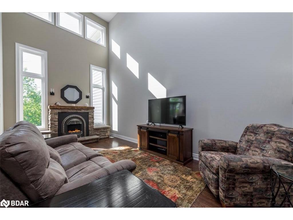 









8


Nautical

Lane,
Wasaga Beach,




ON
L9Z 0G1


