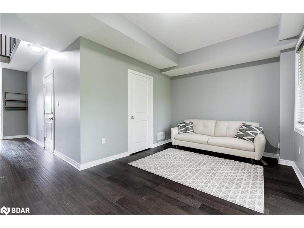 









122


Dundas

Street East, 17,
Waterdown,




ON
L9H 7K6

